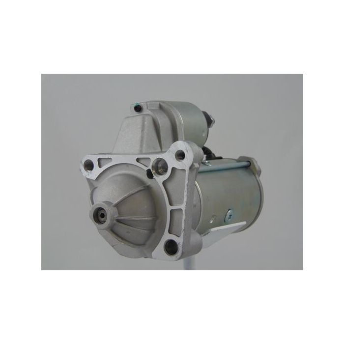 Bosch 0986020131 Starter Mitsubishi / Nissan / Opel / Renault / Suzuki